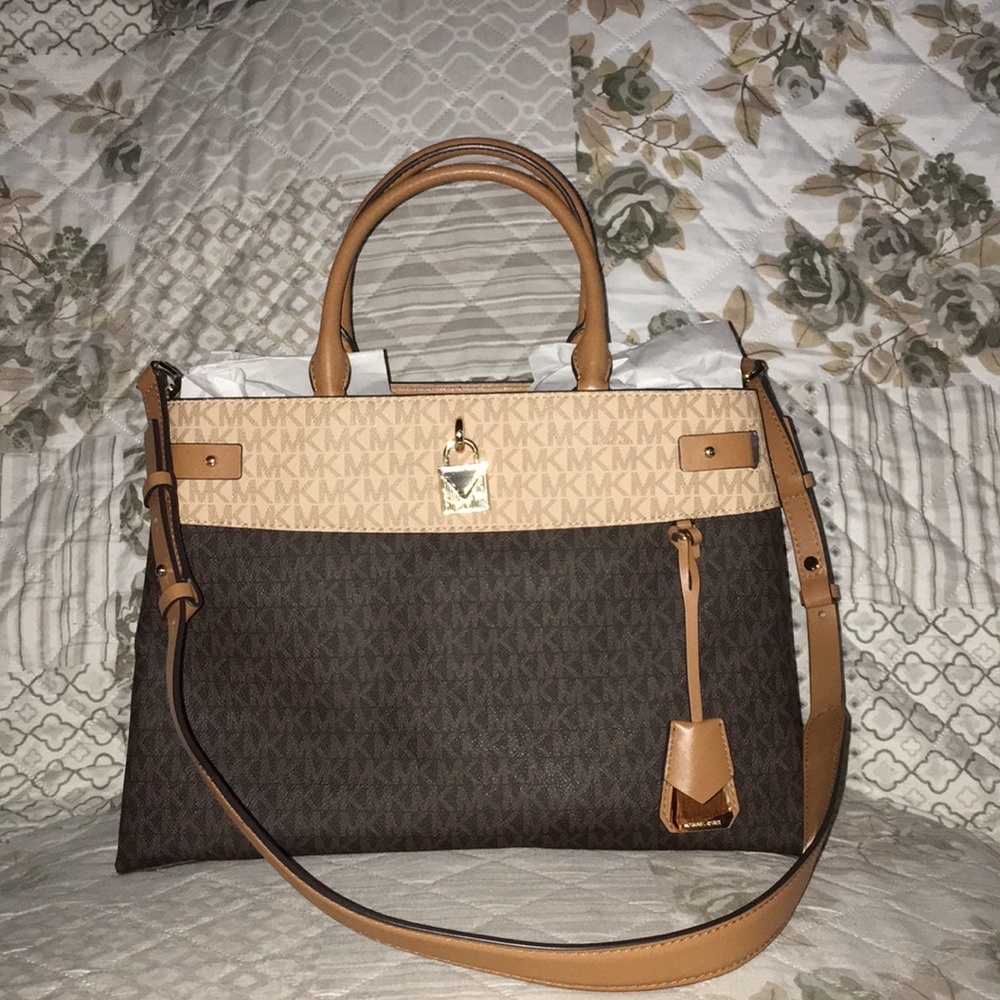 MIchael Michael Kors Satchel Purse